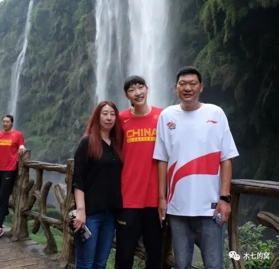 在上一轮意甲联赛前，罗马主帅穆里尼奥公开质疑裁判的能力，并因此受到足协检察官调查。